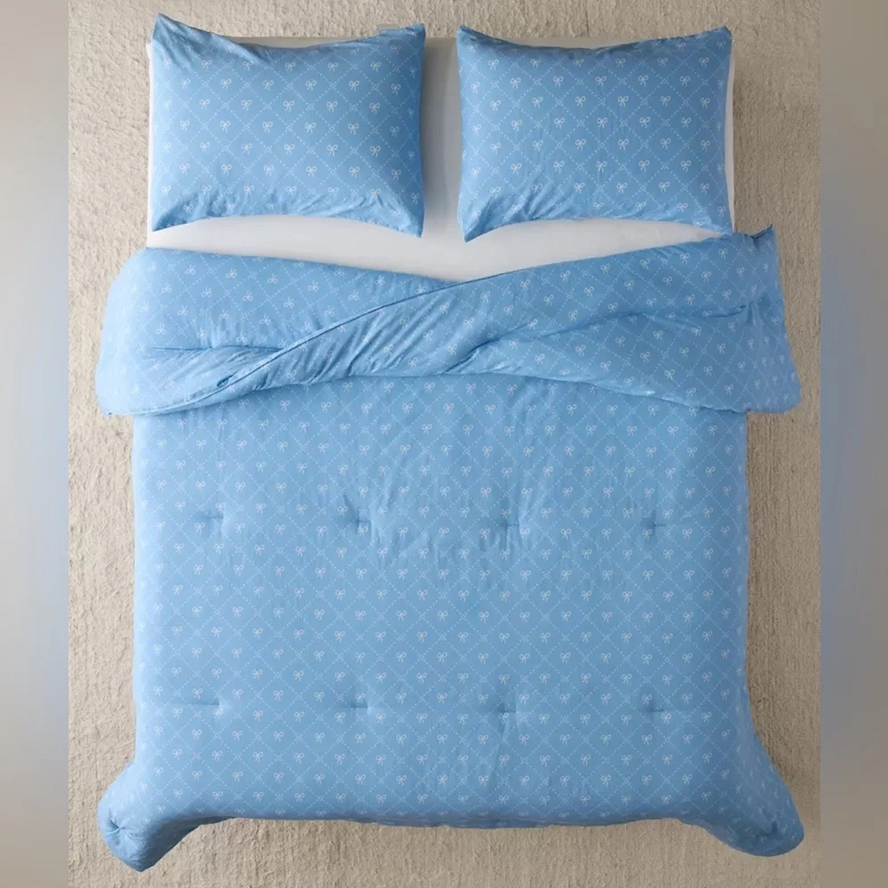 URBAN OUTFITTERS Eloise Bow Patterned Core Comforter Set